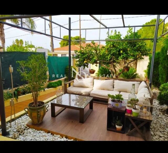 Casa de 200 m2 en lloguer a Pobla de Vallbona, la