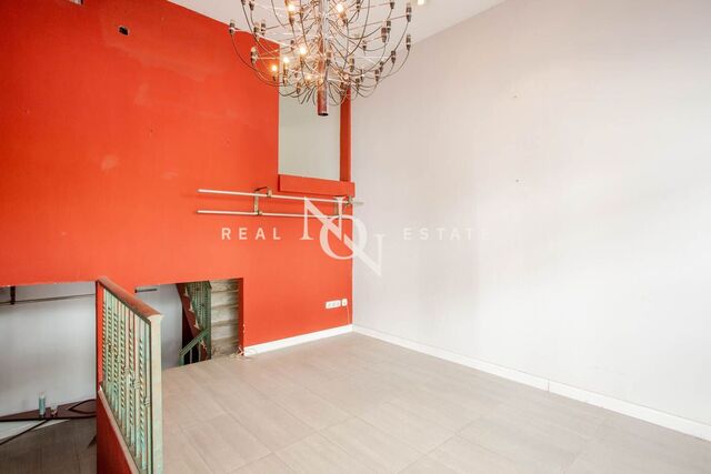 Local comercial de 175 m2 en venda a Russafa, València