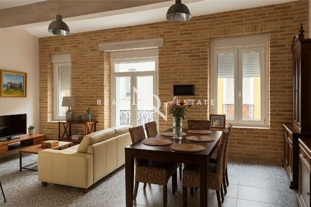 80 sqm flat for rent in La Roqueta, València