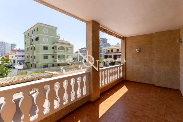 Appartement de 108 m2 avec piscine, vues et terrasse à vendre à Sueca