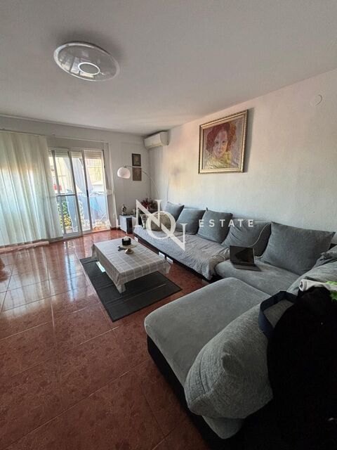 Piso de 4 habitaciones en venta en Sueca.