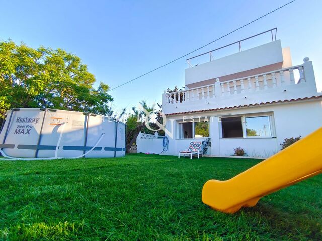 Chalet en venta en Gandia.