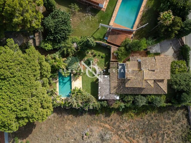 Villa exclusiva en Denia: lujo mediterráneo con alma propia